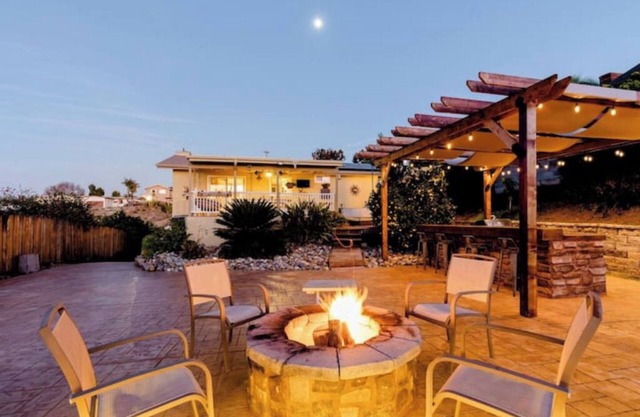 Centrally located pet-friendly home.