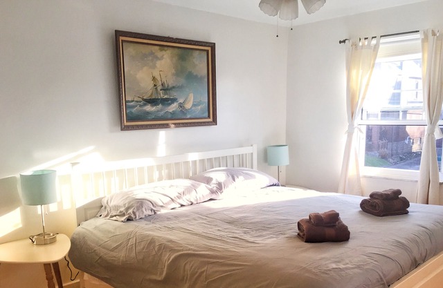 Centrally located Sweet Townhouse with large backyard