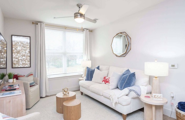 Centre Court at 514 by Apex Short Term Stays