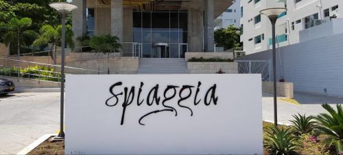 Cerca al Hotel Americas Ctgna Spiaggia Morros Piscina playa