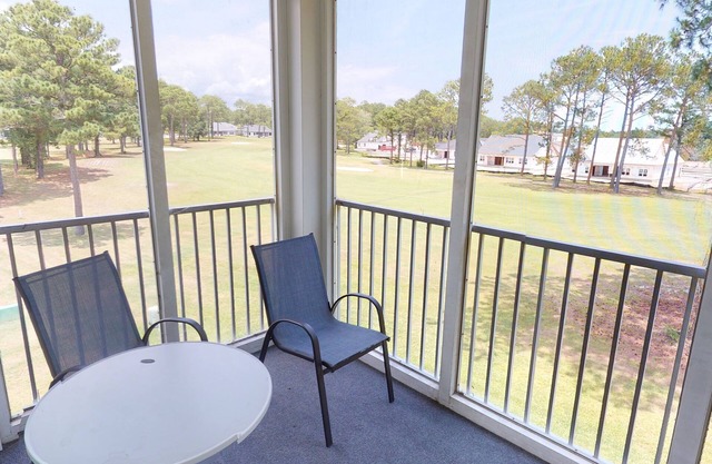 CH 3414, Golf Retreat, Relax in Comfort - Style