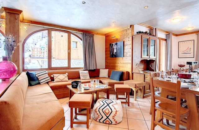 Chalet Saint-Martin-de-Belleville, 12 bedrooms, 31 persons