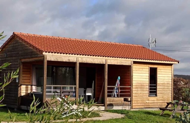 Chalet 3 étoiles - Piscine - ccbadcd