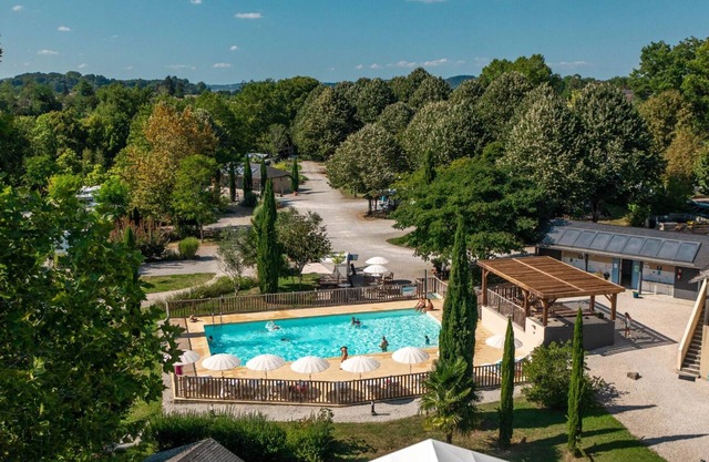 Chalet 3 étoiles - Piscine - eehige