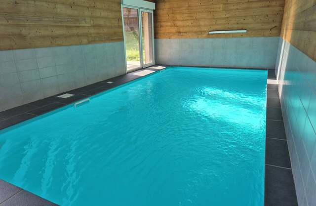 Chalet 360 m2 Piscine Interieure Chauffée spa Sauna Flipper air Hockey Baby Foot