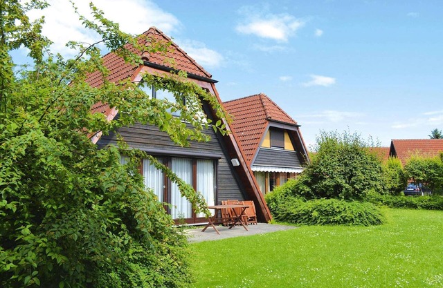 Chalet by Lake Constance with Alpine Views