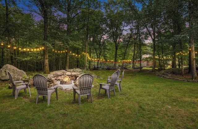 Chalet by the River: Adventure Awaits