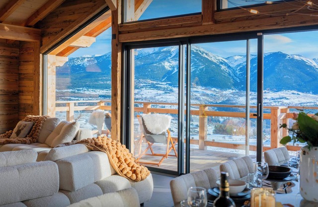 Chalet Càlid - alpine holiday with breathtaking views 10p - OVO Network