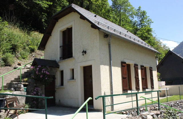 Chalet CAUTERETS, a magnificent view, quiet, site "les hauts de Cauterets"