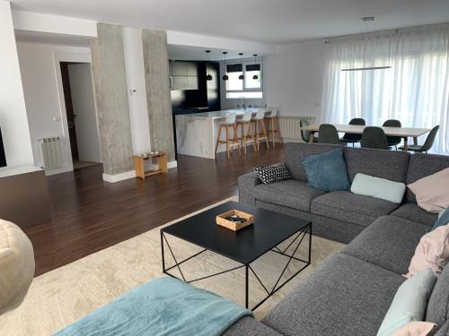 Chalet con piscina privada a 25 min de Madrid