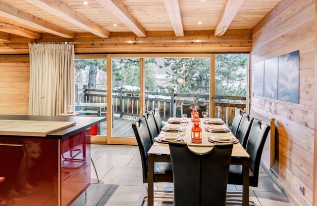 CHALET EVEREST * AT THE FOOT OF THE CHANTEMERLE SLOPES, SERRE CHEVALIER 1350