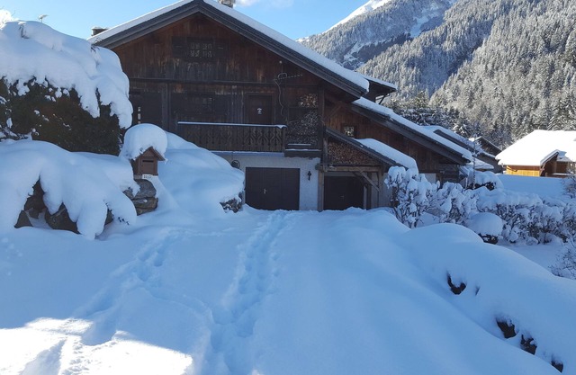 Chalet with 4 bedrooms - 8 people - (Ideal Family, Group of friends)