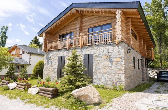 Chalet fustes grand confort 180 m2/BOLQUERE/- 2 km from the ski slopes
