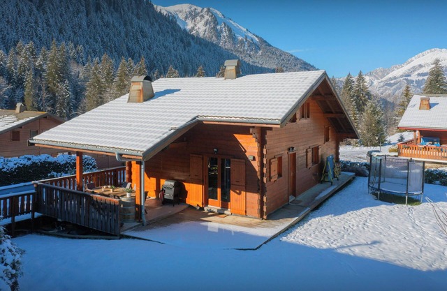 Chalet Igel - Portes du Soleil stay for 12 with summer pool - OVO Network