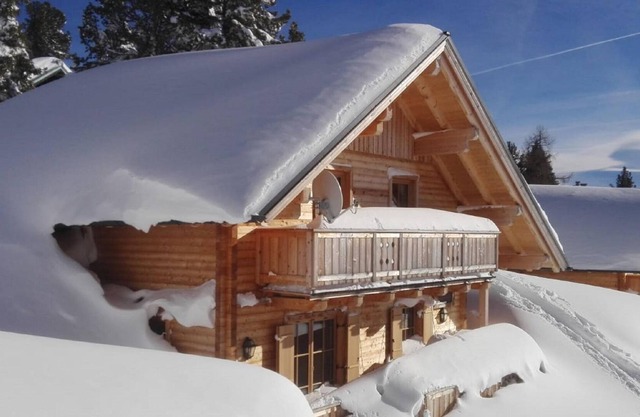 Chalet in Aich with sauna near ski area