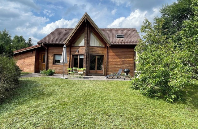 Chalet Loma, spacious log chalet, at the foot of the Vosges Massif