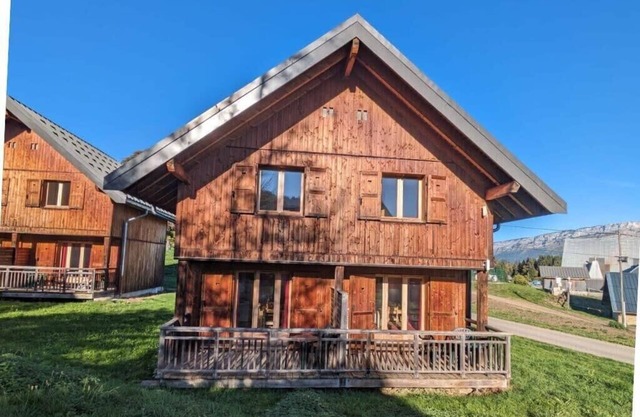 Chalet MÖKI , accès piscine sauna *