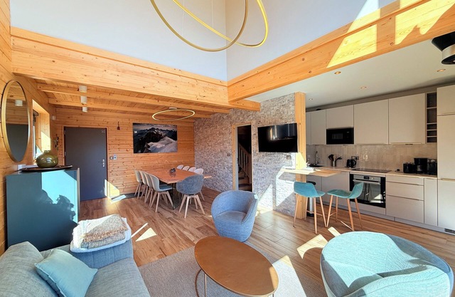 Chalet Prestige Absys Spa - 10 pers. 130m², next to the Télécabines des Molanès