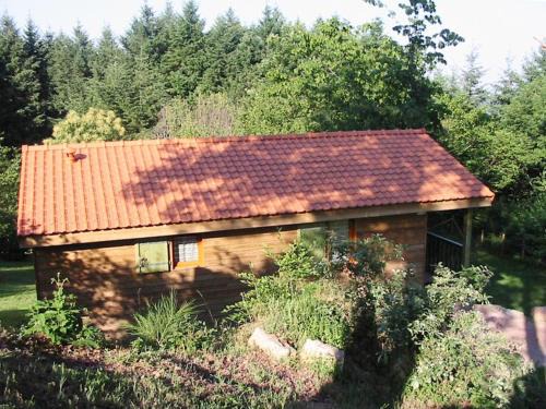 Chalet rustique avec terrasse, animaux acceptés - FR-1-496-244