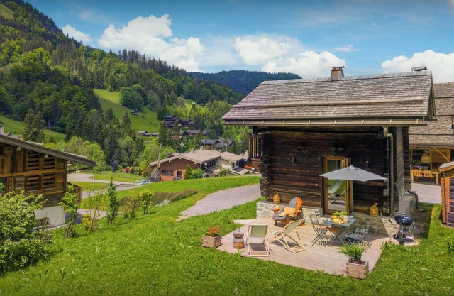 Chalet Sideflip - cosy stay for 4 with wonderful views - OVO Network