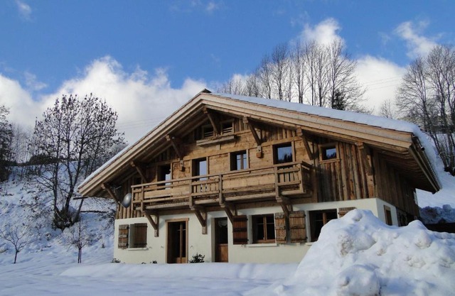 Chalet spacieux 14 pers avec sauna, terrasse, proche pistes et navettes, Les Gets - FR-1-671-239