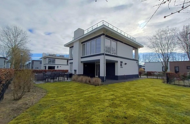 Chalet with 4 bedrooms and a terrace