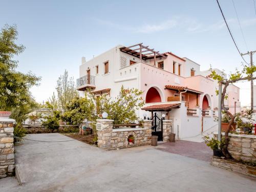 Chalki Apartments - Naxos