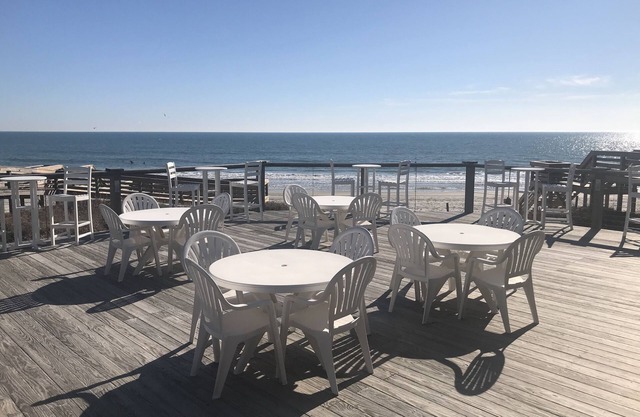 Championship Golf And Nearby Private Beach Access Vacation