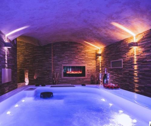 CHAPLIN Luxury Holiday House