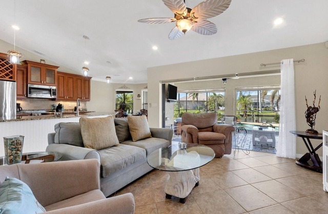 Charlotte Harbor Area Villa 3 Bed 2 Baths #9381