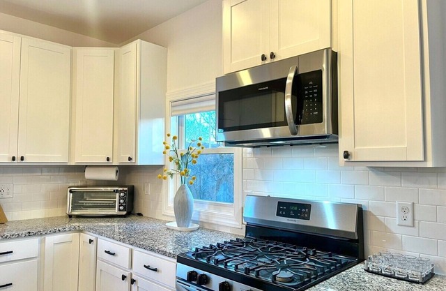 Charlottesville Home Close to Downtown