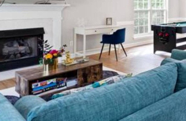 Charm & Cozy home in Charlotte