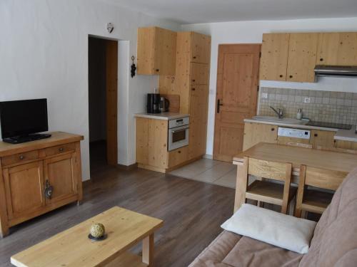 Charmant 3P PMR avec terrasse sud et parking, proche commerces et télécabine - FR-1-464-80