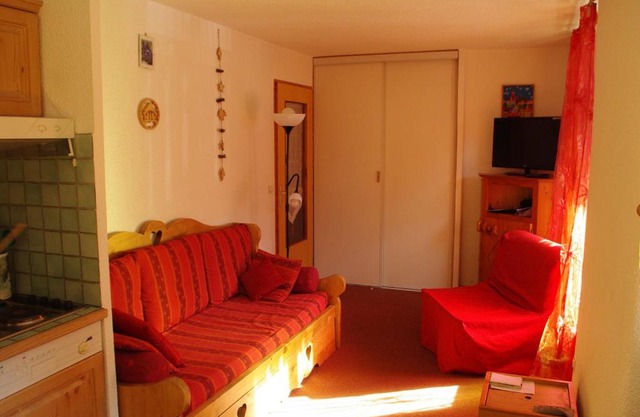 Charmant studio 3 pers avec balcon, proche télécabine et commerces à Valloire - FR-1-263-54