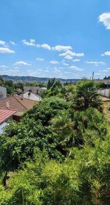 Charmant T2 tout confort à Brive