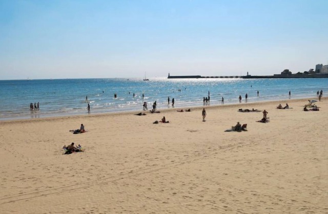 Charme de la plage des Sables by Interhome
