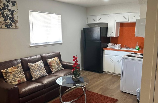 Charming 1-bedroom Space with WiFi, AC in peaceful Killeen