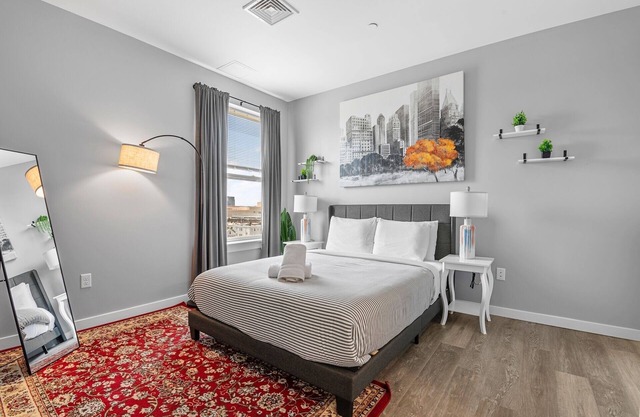 Charming 1BR Near Encore 5327