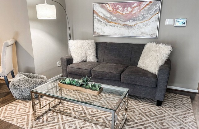 Charming 1BR Oasis | Private Patio & Resort Pool