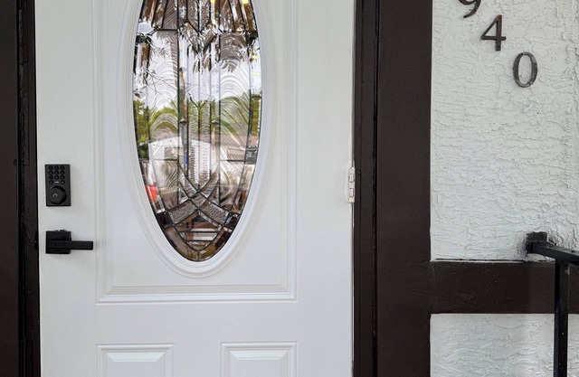 Charming 2-bedroom house in Pleasant North Miami Beach with AC