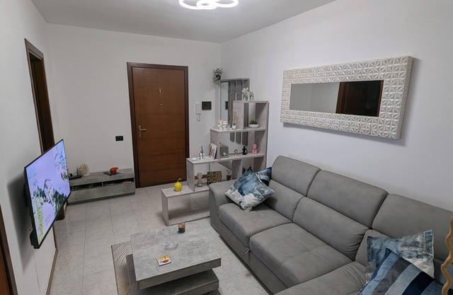 Charming 2-bedroom apartment in Quaglietta with AC, WiFi
