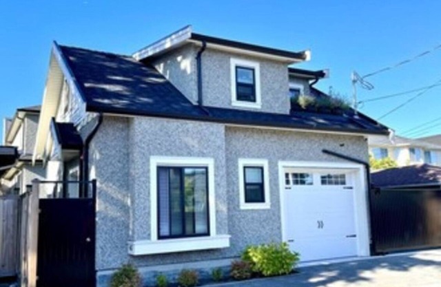 Charming 2-Bedroom Laneway House in a Prime Westside Location