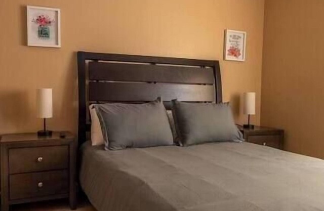 Charming 2BR Tucson Oasis
