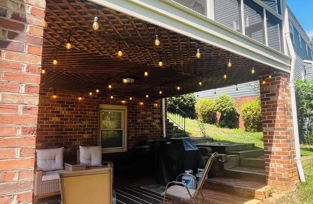 Charming 3-bedroom Hallmark Home Away From Home