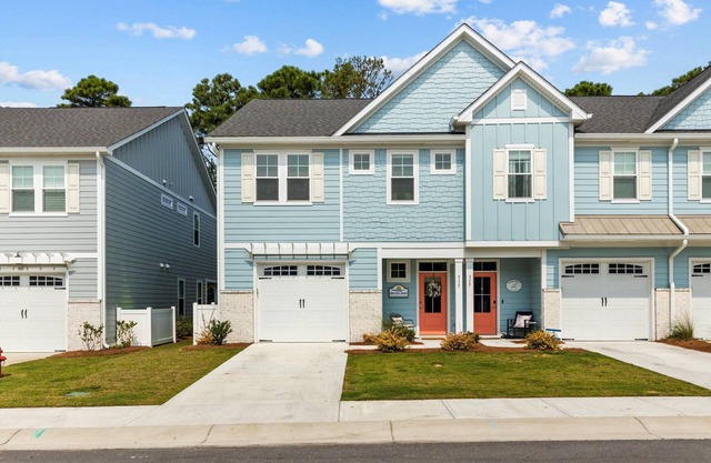 Charming 3-bedroom/2.5 bath townhome, sleeps 6! Beau Coast Community - New 2022