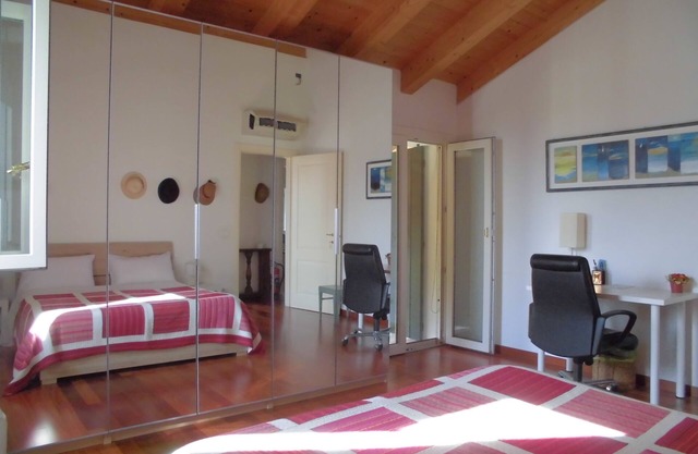 Charming 3-bedroom B&B with AC, WiFi in quaint Zero Branco