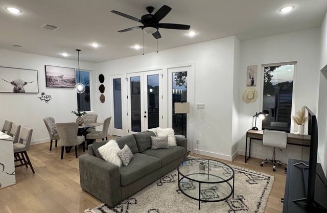 Charming 3-bedroom townhome in Downtown Houston
