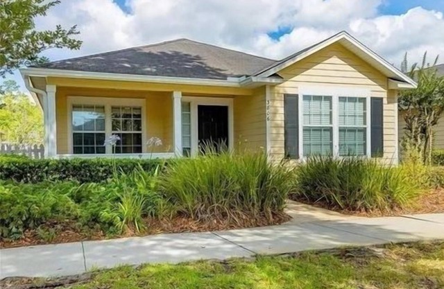 Charming 3-bedroom house in lovely Gainesville close to UF