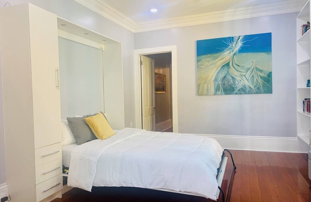 Charming 3-bedroom house in beautiful New Orleans
