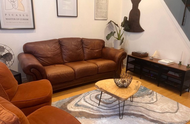Charming 3-BR Home in the Heart of Philly! Mins from Lincoln Financial Field